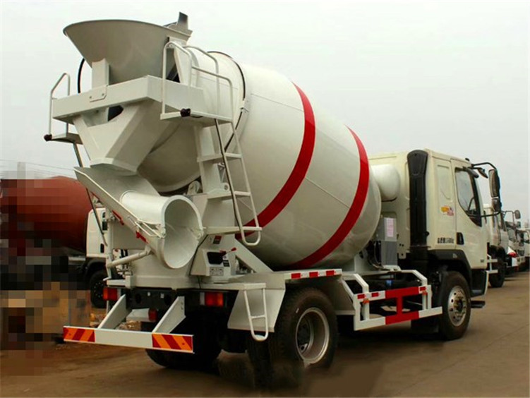 乘龍6方小型混凝土水泥攪拌車(chē)價(jià)格