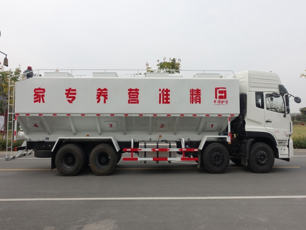 東風(fēng)天龍VL散裝飼料車 40-45方